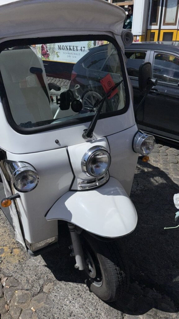 tuktuk-1 tuk tuk