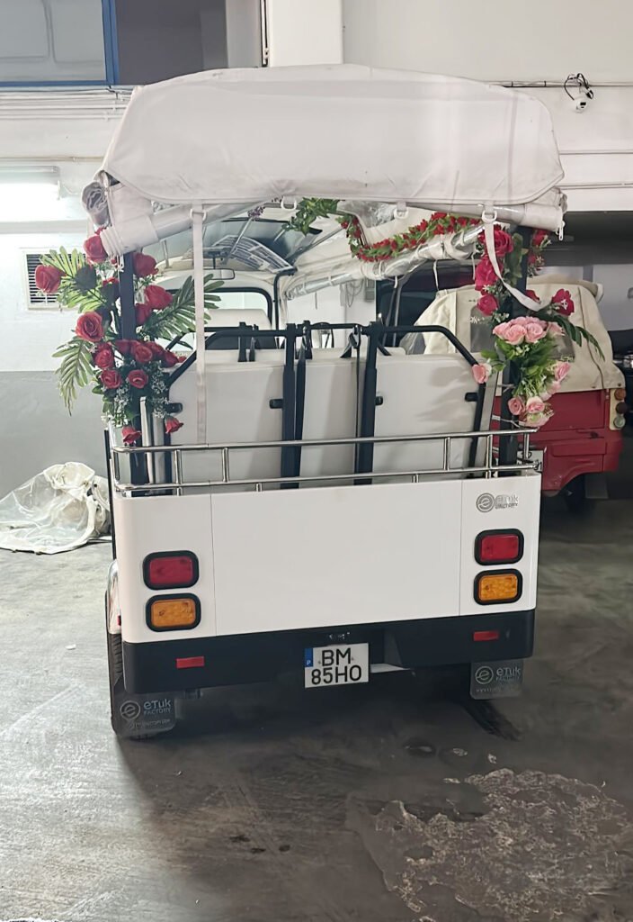 tuktuk-2 tuk tuk